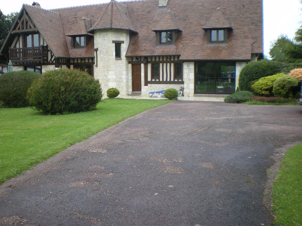 Villa Les Hibiscus Honfleur Esterno foto