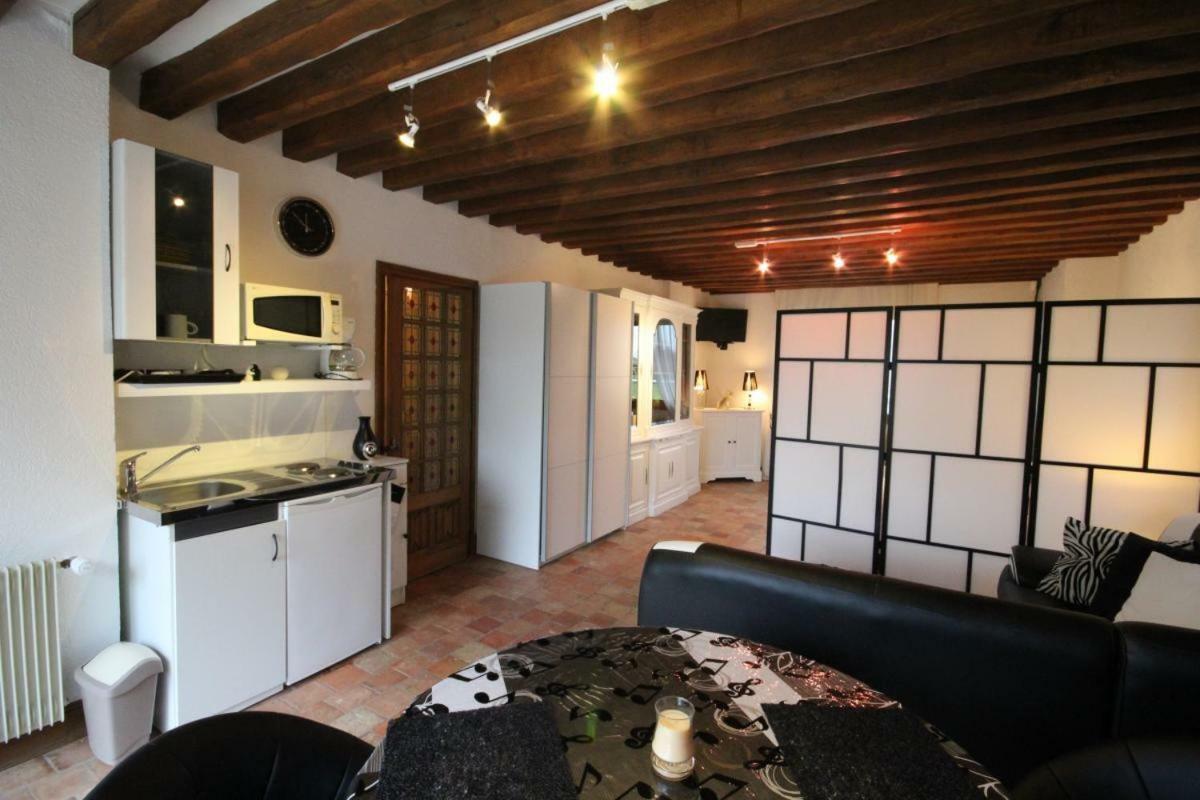 Villa Les Hibiscus Honfleur Esterno foto